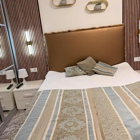 Tenerife Olympia Hotel-playa De Americas. Balcony, Sea View & Pool Апартаменти Плайя-де-лас-Амерікас