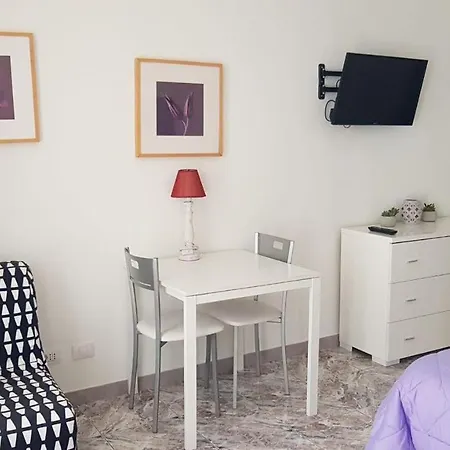 Tenerife Olympia Hotel-playa De Americas. Balcony, Sea View & Pool 아파트 *