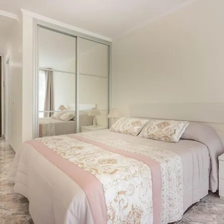 Tenerife Olympia Hotel-playa De Americas. Balcony, Sea View & Pool Apartment